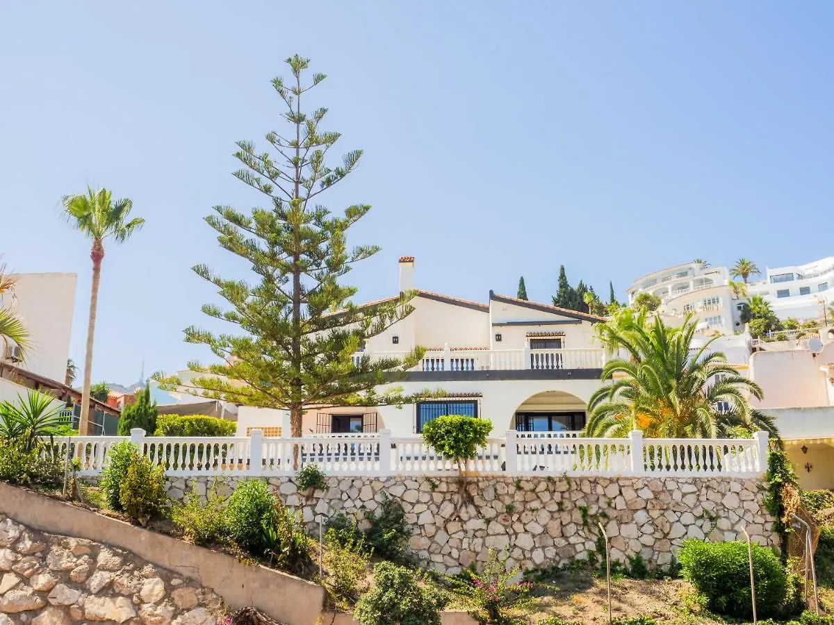 Cubo'S Beach Front Villa Benalmadena